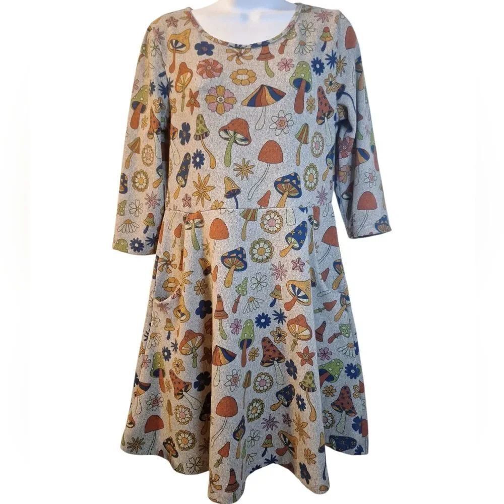 LA Soul Mushroom dress fit and flare size M